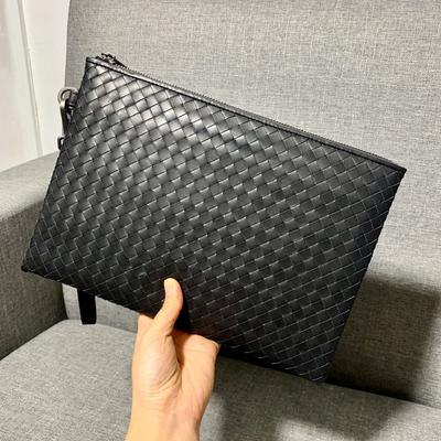 Baodanjia, the Same Cowhide Hand-woven Korean Version, Grab Bag, Casual and Practical Handbag, Business Handbag, Envelope Bag.