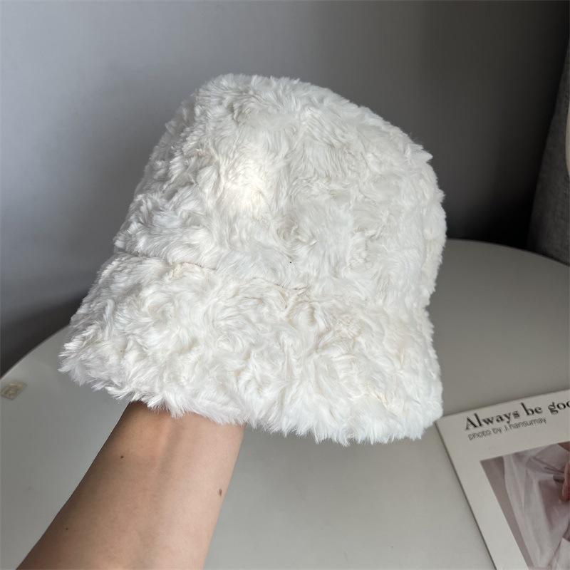 Fashion lamb wool plush bucket hat women's winter plush thickened warm temperament versatile cold hat