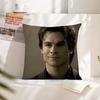 Schauspieler Damon Salvatore Kissenbezug Quadratisches Kissenbezug Schlafzimmer Sofa Zimmer Dekoration Lässiger Kissenbezug