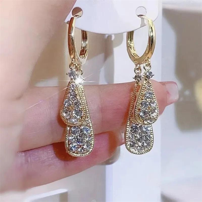 

Exquisite Zircon Drop Pendant Golden Earrings for Women Fashionable Personalized Daily Accessories Party Zircon Birthday Gifts