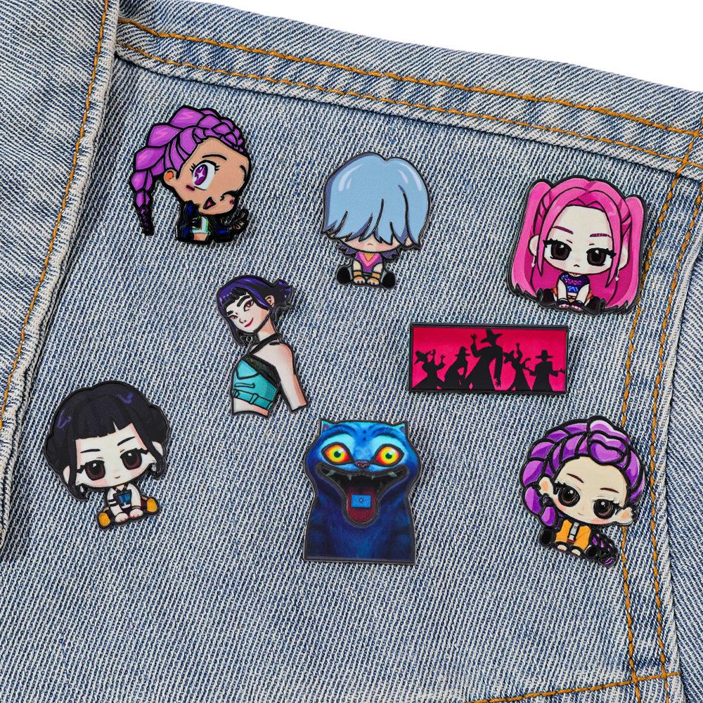 New hot-selling hit, witch hunters, metal badge, alloy printing brooch, brooch, accessory pin.