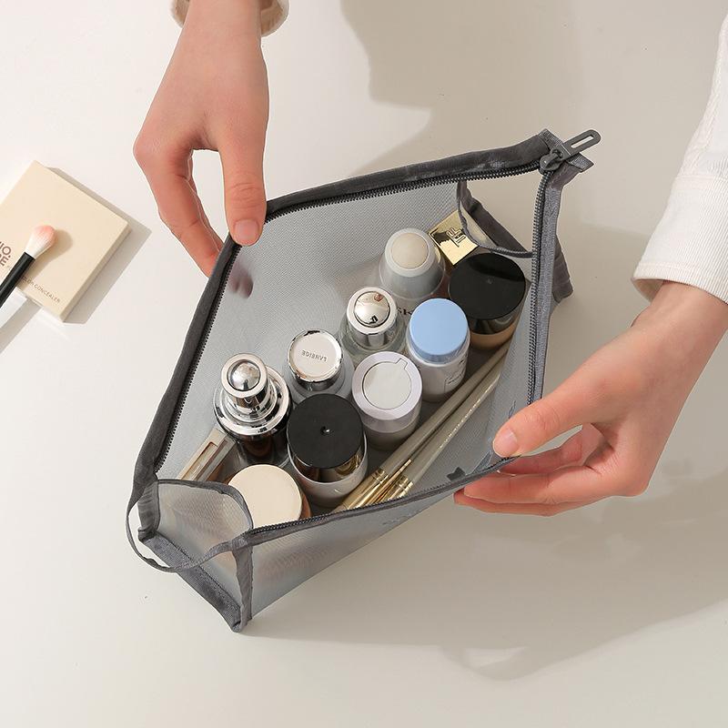 1pc Mesh Toiletry Bag, Makeup Bag, Portable Travel Storage Bag, Mesh Storage Bag, Perfect for Storing Cosmetics, Toiletries, Etc