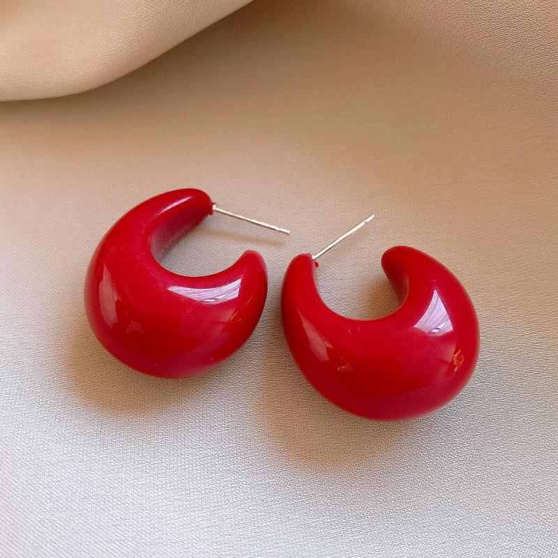 Luxury Silver Diamond-Inlaid Red Flower Pearl Stud Earrings: Elegant Design with a Fashionable Flair