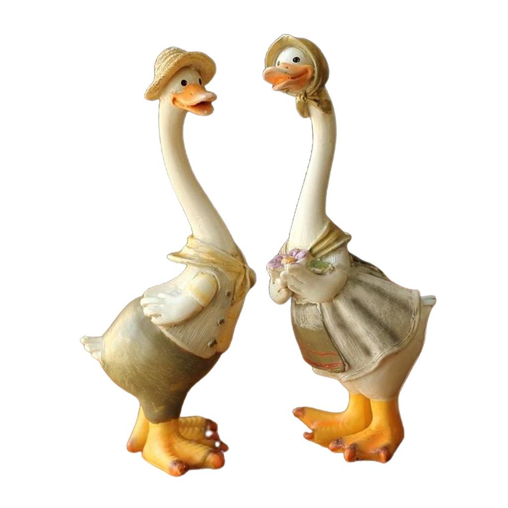 2pcs Statues Lawn Duck Ornament Animal Sculpture Gifts Artificial Cute Ducks Family Children Toys