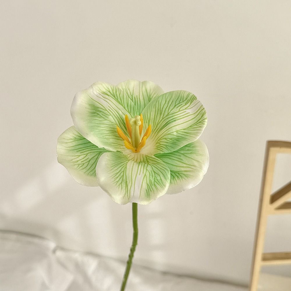White Fake Flowers Tulip Single Stem Wedding Bouquet Flowers  Indoor Decoration
