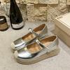A New Fashionable and Elegant Single-shoe Woman with Thick-soled Mary Jane Shoes