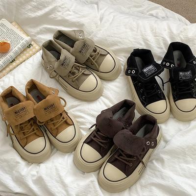 Ein Schuh und zwei Retro-neue dicke Sohlen 2024 Nische Herbstkleidung vielseitige Board-Schuhe Damen High-Top Canvas-Schuhe Damen