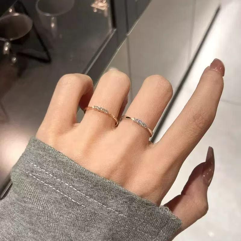 Starry Sky Adjustable Diamond Ring for Women - Elegant, Fashionable, and Exquisitely Designed.