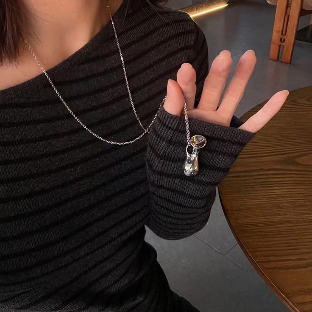 Temperament Long Sweater Chain Retro Fashion Jewelry Portable Water Bottle Pendant Necklace  Lady