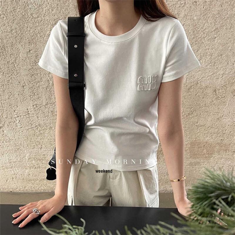 

Женская приталенная футболка из эластичного хлопка - Простой принт с буквами, короткий рукав, летний стиль Large белый