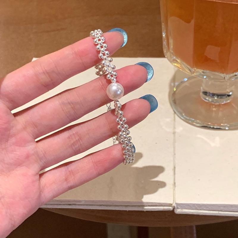 Elegant High-End Silver Bead & Pearl Bracelet for Women - Versatile and Stylish Celebrity Jewelry