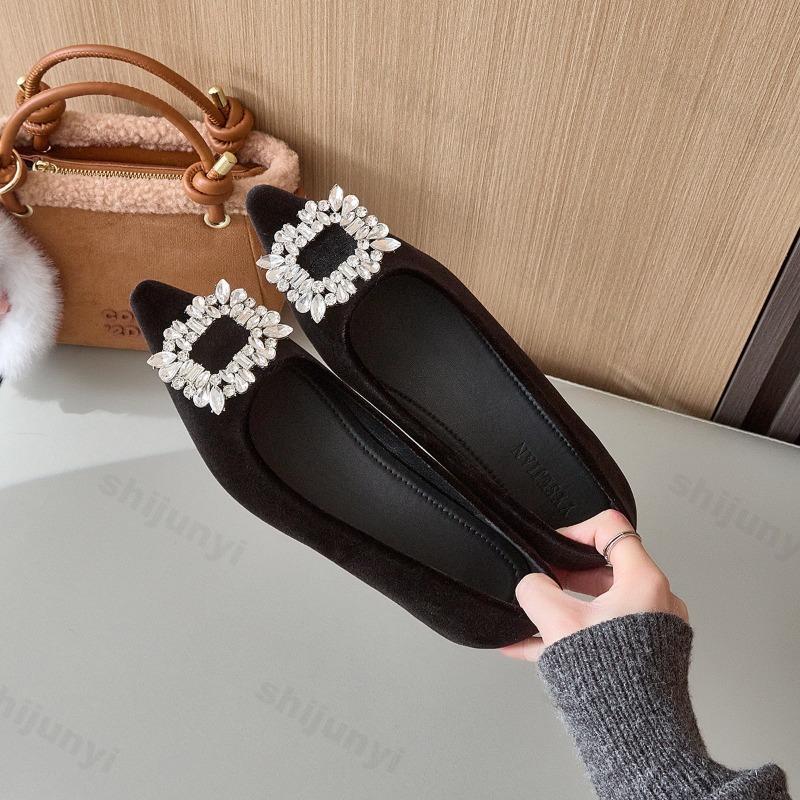 Women's Shoes 2026 Spring New French Pointed Toe Suede Shallow Mouth Flat Shoes Diamond Decorated Elegant Banquet Casual Shoes