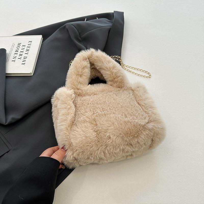 

Зимова сумка-шопер тоут зі штучного хутра для жінок плюшева сумочка дизайнерська пухнаста вовняна сумка на плече жіноча хутряна сумка кросбоді месенджер 20x7x15cm світлого кольору хакі