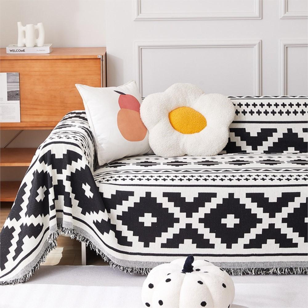 Boho Geometric Throw Blanket Chenille Sofa Towel Cover Both Sides Universal Four Seasons Simple Non Slip Sofa Cushion Cover