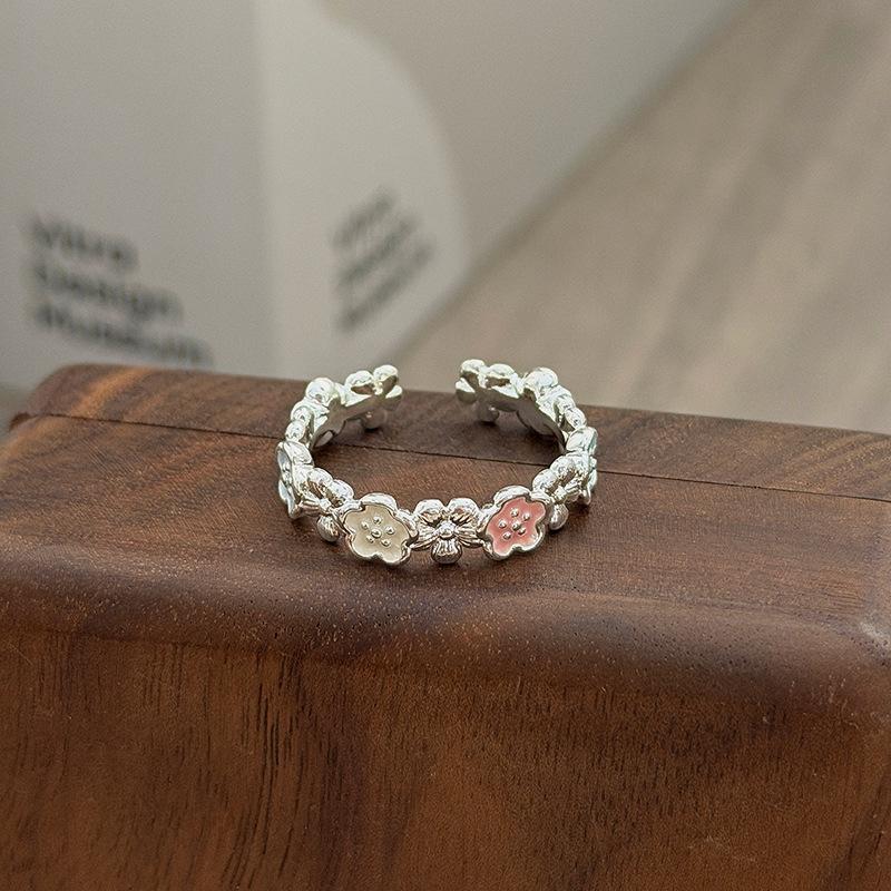 Niche High-End Sweet Sister Country Tide Style Colored Enamel Flower Retro Pattern Open Ring Stacked With Personalized Ring