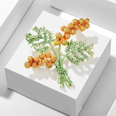 Fashion Pinecone Brooch Elegant Atmospheric Emerald Green Pine Boughs Brooch Clothing Accessories Clothing Accessories Leaf Corsage