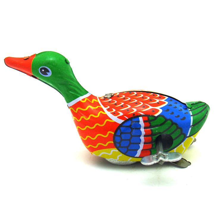 Nostalgic 80s Tin Wind-Up Swimming Duck Toy - Classic Gift