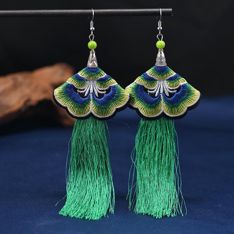 Embroidery fabric tassel earrings long retro flowers Yunnan Lijiang dance performance women's cheongsam earrings