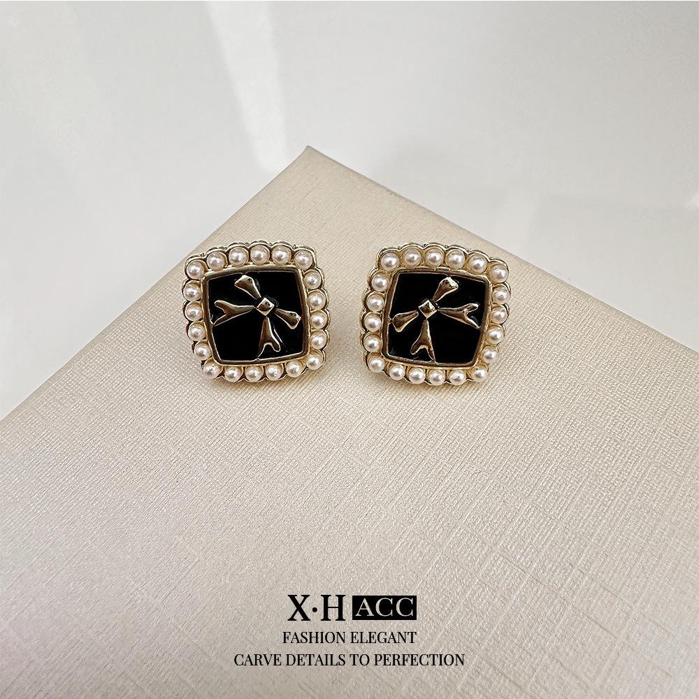 Elegant Gold-Plated Black Zircon Stud Earrings - Niche Design for a Luxurious Fashion Statement