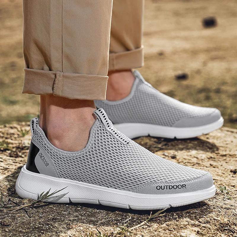 Fashion Men Breathable Mesh Casual Shoes Summer Sneakers Men Outdoor Walking Shoes Men's Lightweight Slip-on Sandals Zapatos De Hombre