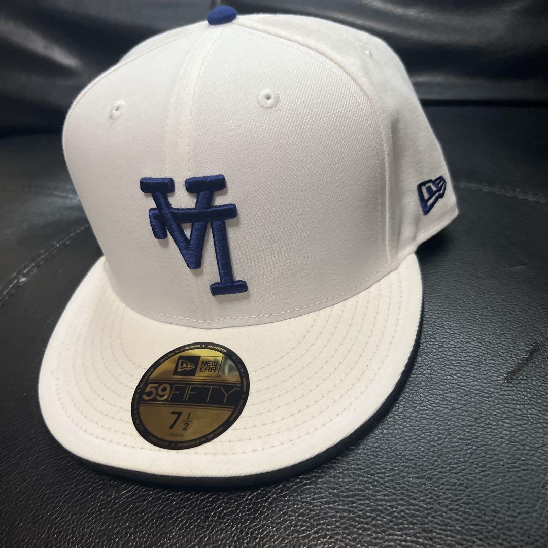 

[USED] NEWERA LA upside down reverse logo 7 1/2 with tag