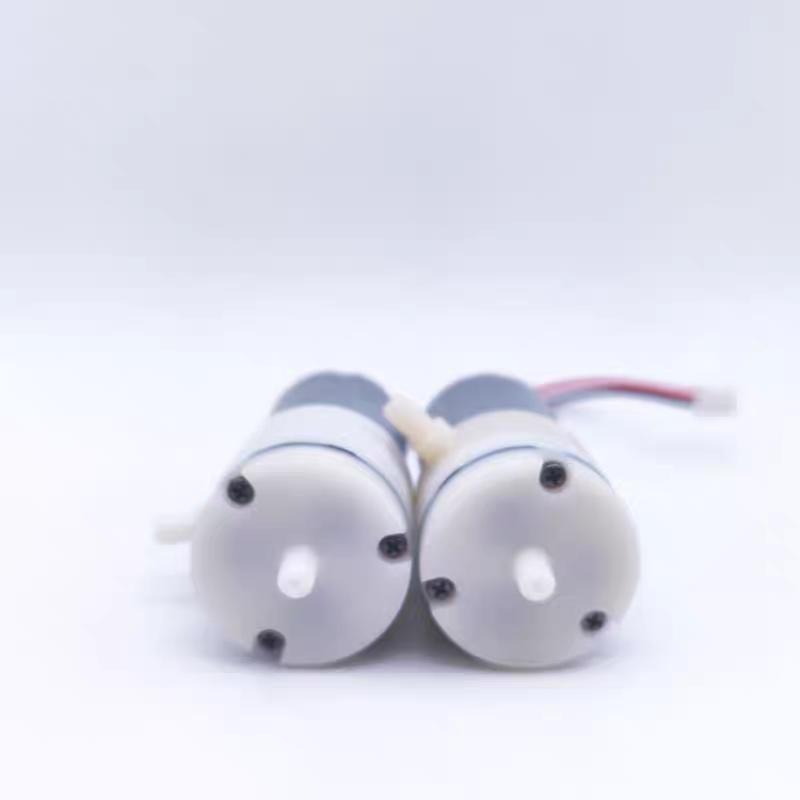 Univerzální vzduchová pumpa 12V pro vakuovou balicí mašinu