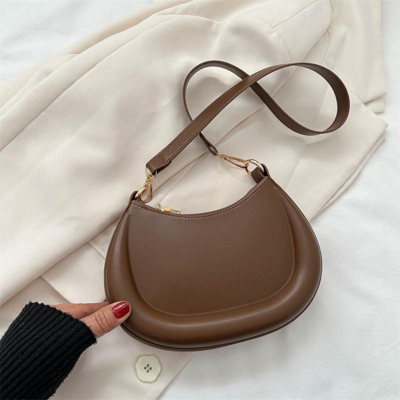 Trendy Casual Shoulder Bag Personality Korean Version New Moon Bag 2023 Fall Fashion Bag For Women