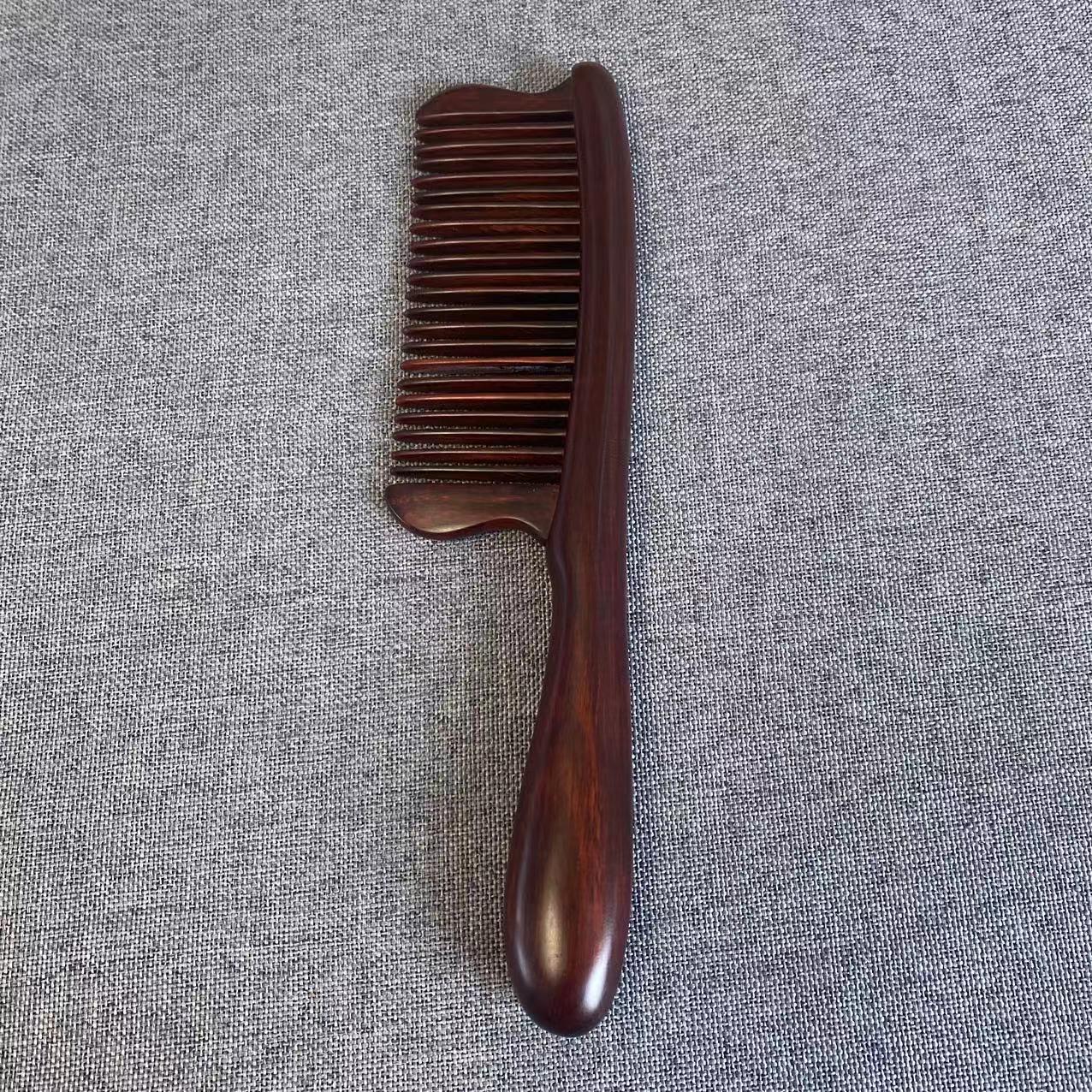 

Большой гребень из сандалового дерева ручной работы: Расческа с мелкими зубьями для распутывания женских волос, идеальный предмет первой необходимости для дома и подарок