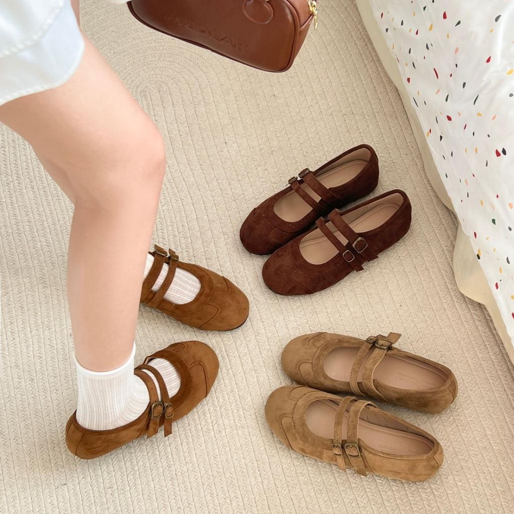 Flat-bottomed Temperament Mary Jane Shoes Women's 2025 Autumn New Popular Fashion Versatile Single Shoes French Gentle Birkenstocks