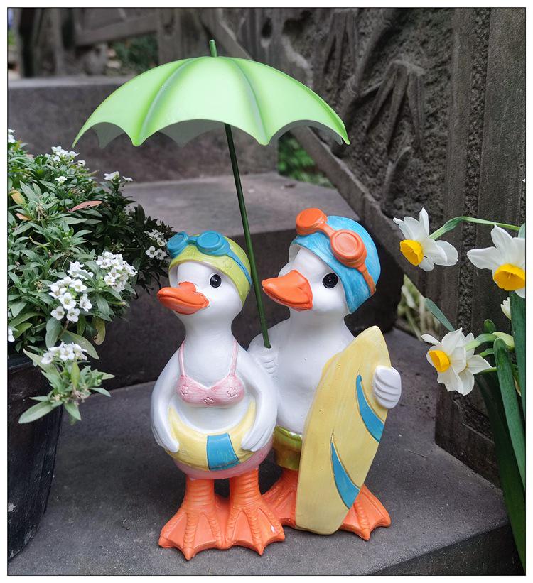 Outdoor Garden Duck Ornaments for Yard, Villa, Courtyard, Balcony, and Landscaping Decor