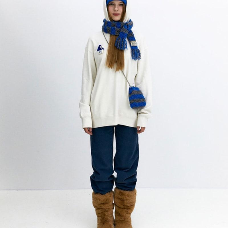 DANCING GRANDMA CURLY STRIPE MUFFLER : BLUE