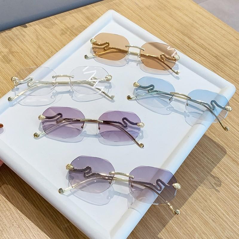 Square Frameless Color Changing Sunglasses With Uv400 Protection For Outdoor Activities And Fashion Style