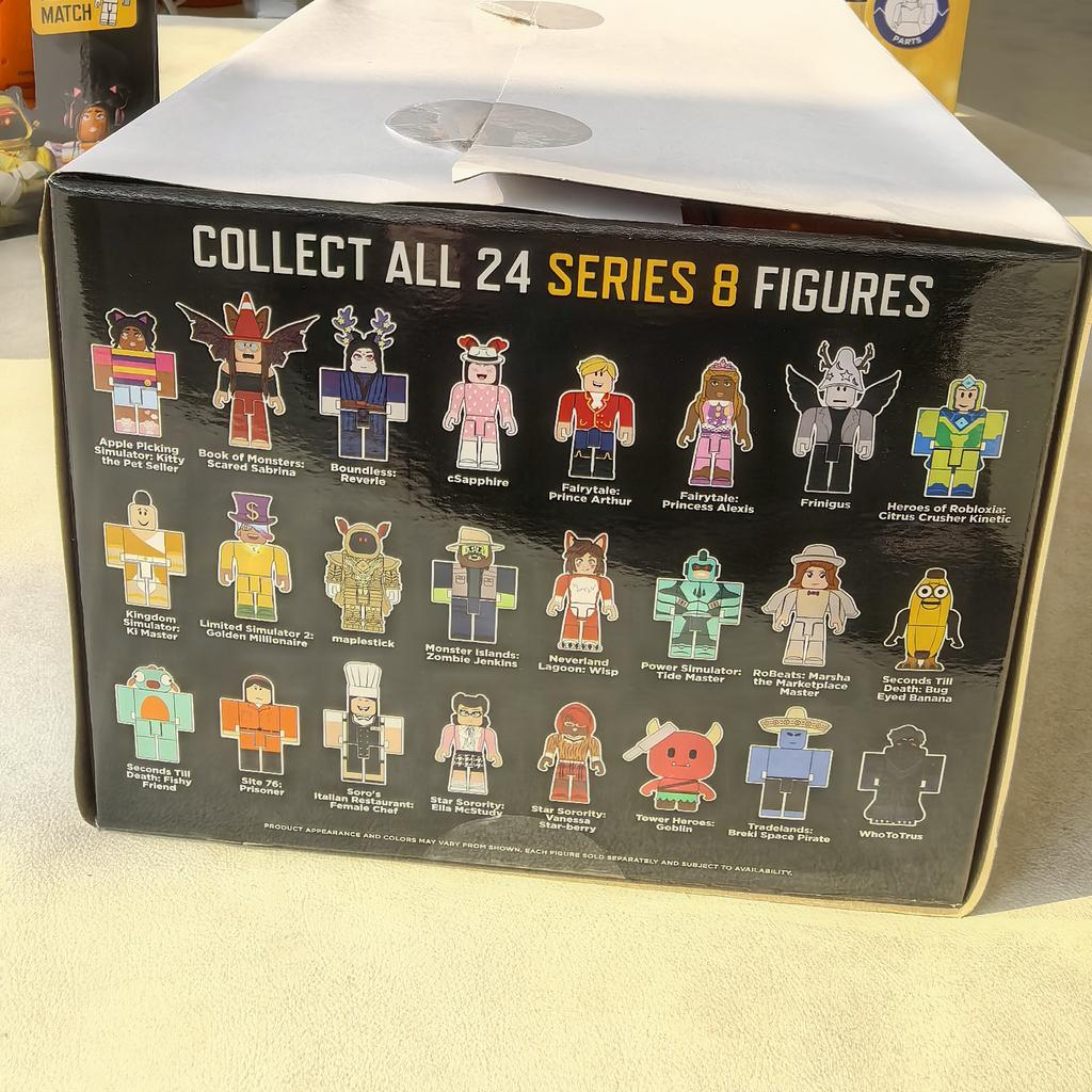 Non-Toxic 1 Box Random Game Redemption Code Box Cartoon Anime Games Peripheral Dolls That Can Be Assembled Children' Holiday Giftstoys