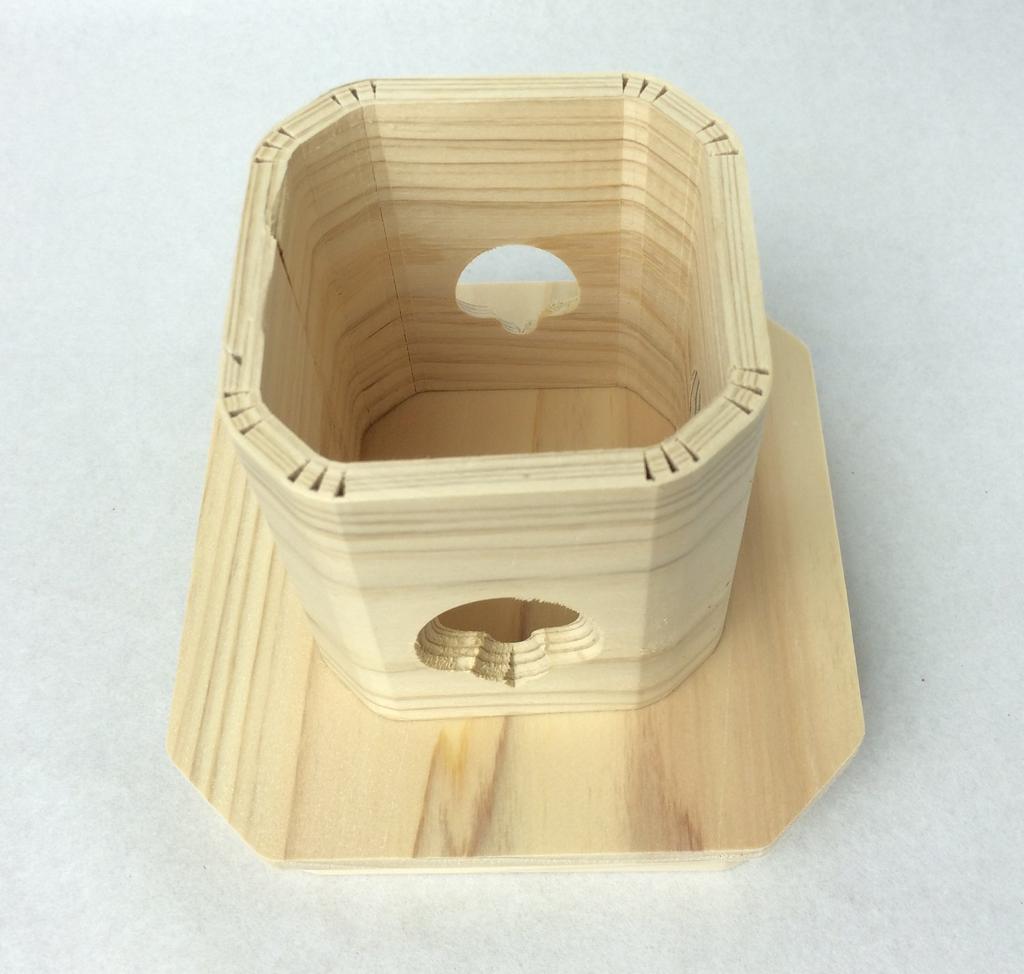 Moa Feteli Japanese Hinoki (Japanese Cypress) TripodSanpo (4-inch) for Inner Ceremonies, Shinto Altars, and Shinto Offerings. Hinoki Tripod, No. 4,