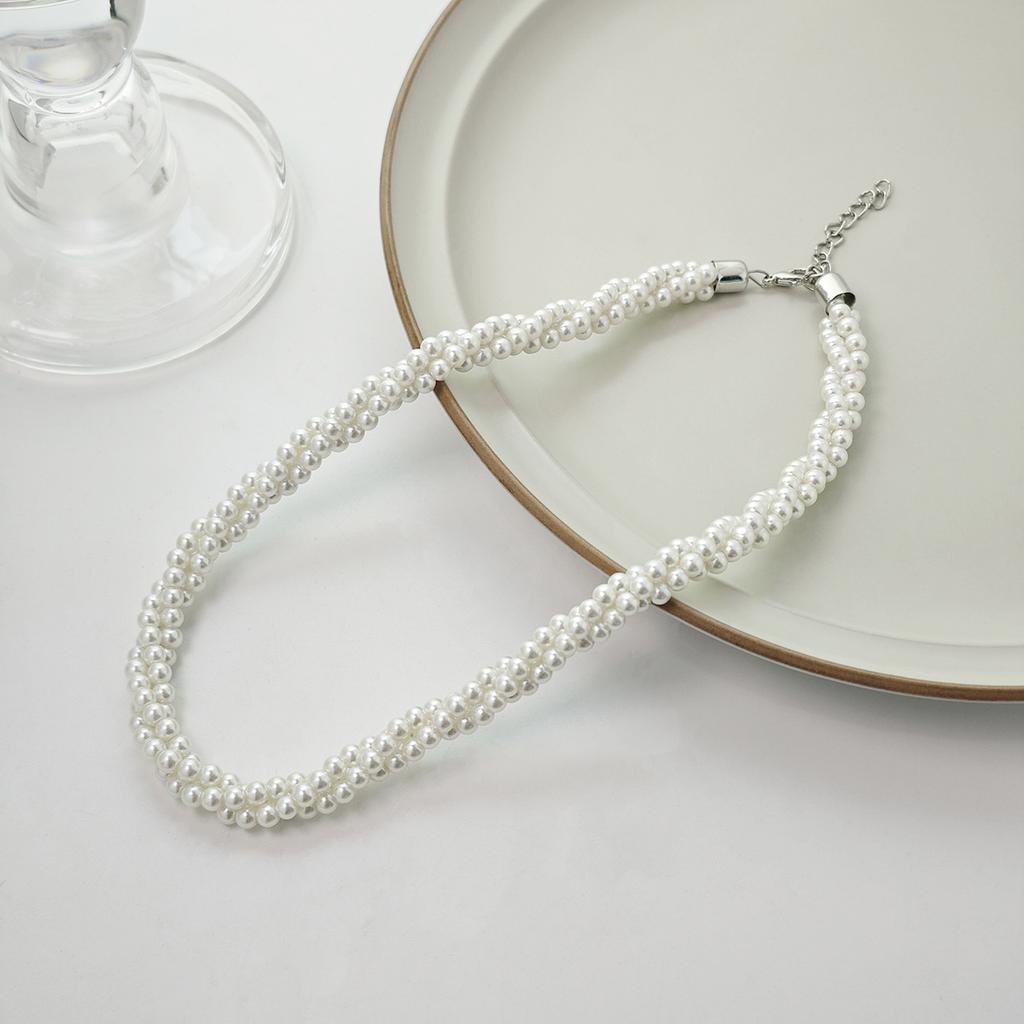 French Retro Multi-Layer Winding Twist Pearl Necklace, Light Luxury High-End Simple Millet Bead Collarbone Chain