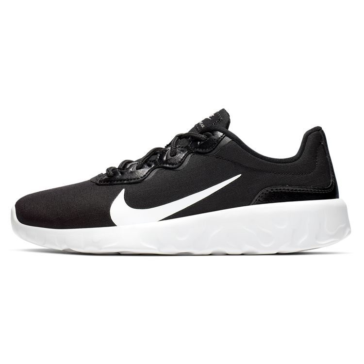 

Черные женские кроссовки Nike Explore Strada WNTR белые CQ7624-001