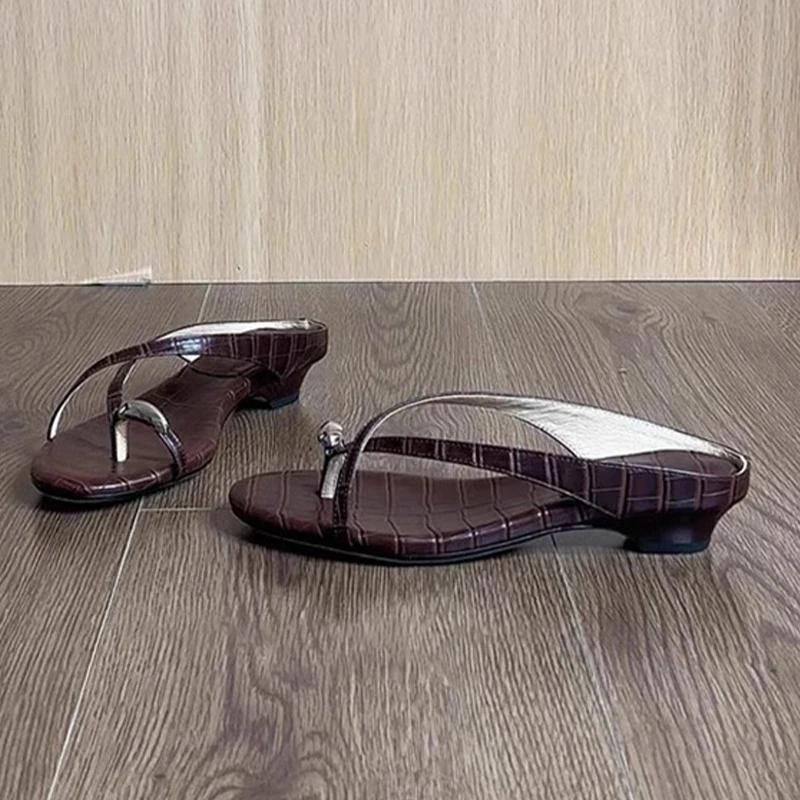 Women Slippers Designer Fashion Heeled Sandals Clip Toe Woman Shoes Summer 2025 Fashion Beach Flip Flops Walking Ladies Shoes
