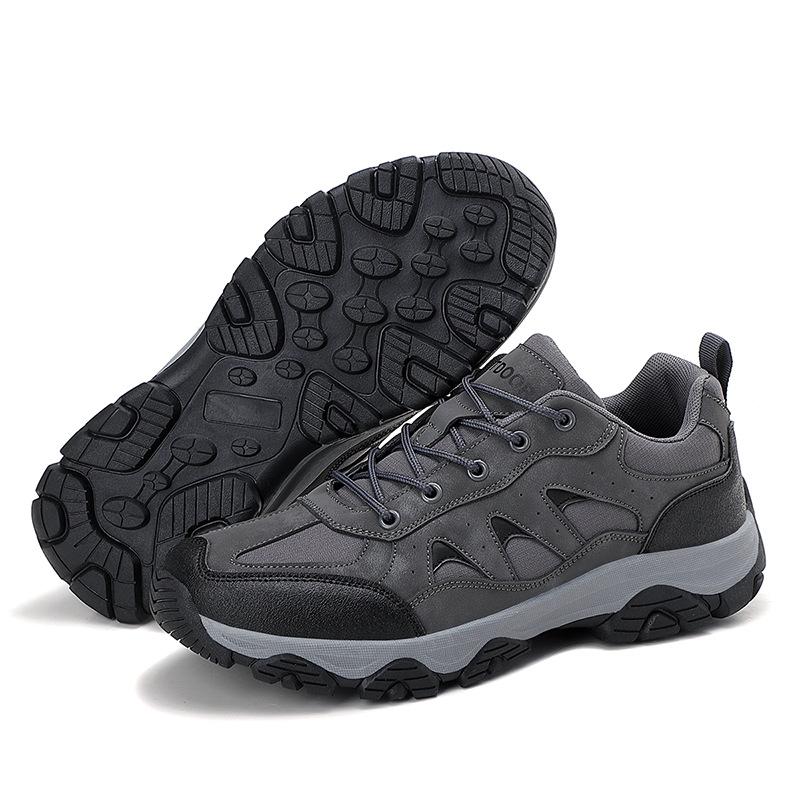 Hiking Shoes Extra Large Size 2025 Four Seasons Men's Shoes Outdoor Popular Walking Shoes Mesh Sneakers Breathable and Lightweight