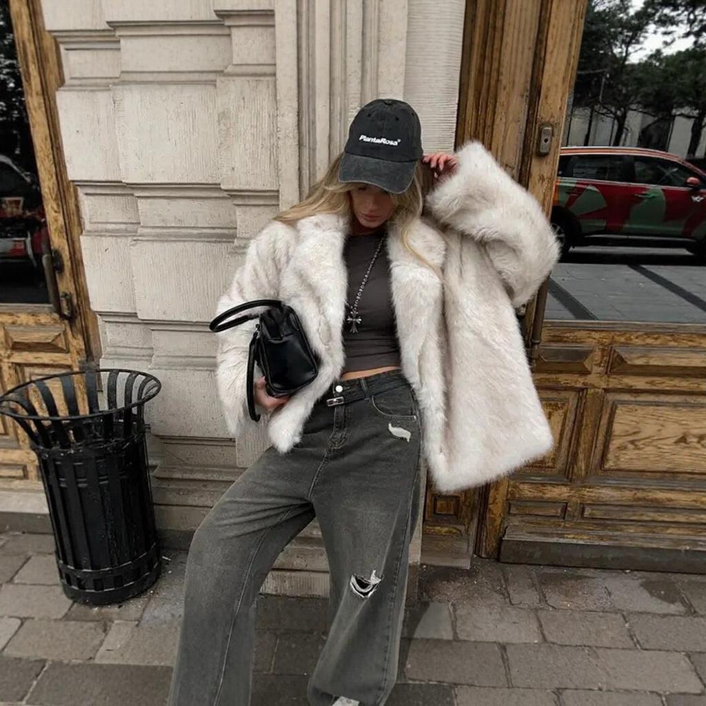 New thickened autumn and winter fur coat fluffy dyed pointed fox fur coat women's European and American loose fur coat