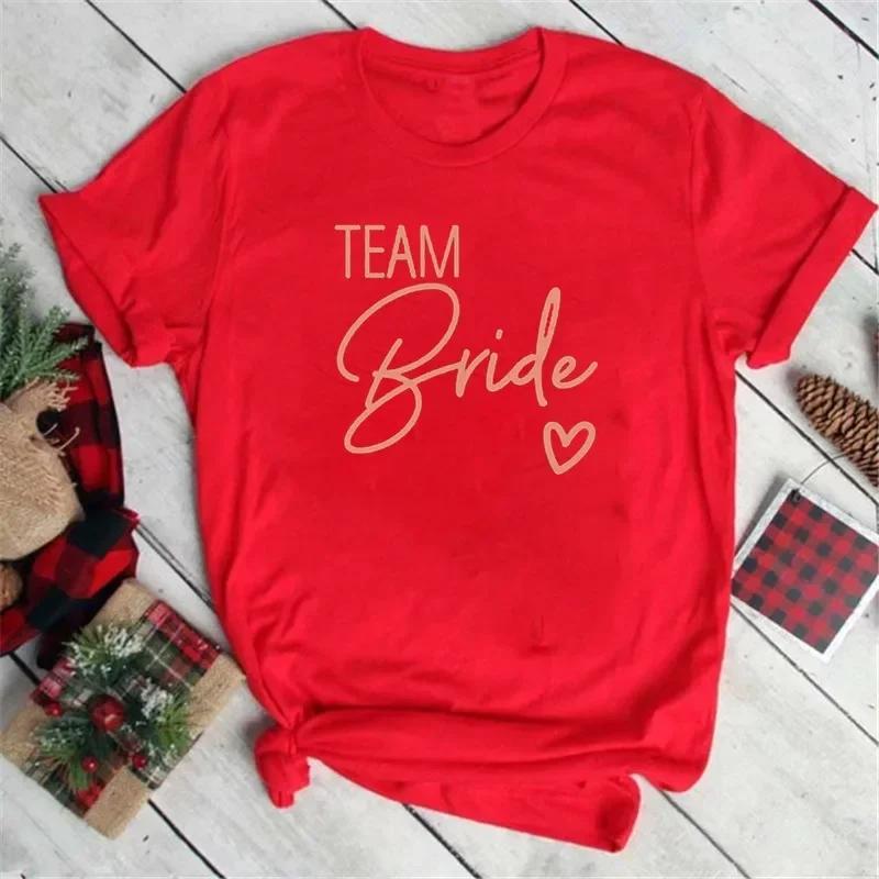 Bachelorette Party Tshirt Love Heart Team Bride Squad Tshirt Bridal Shower Top Bachelor Hen Party Wedding EngageUnisext