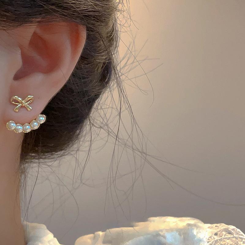 Bow pearl earrings compact fashion stud earrings light luxury high sense versatile ins earrings women