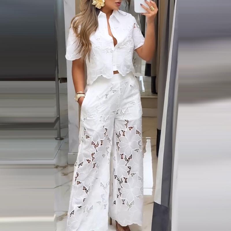 

Женский белый кружевной костюм-двойка: топ с коротким рукавом и брюки широкого кроя с цветочной вышивкой XS белый