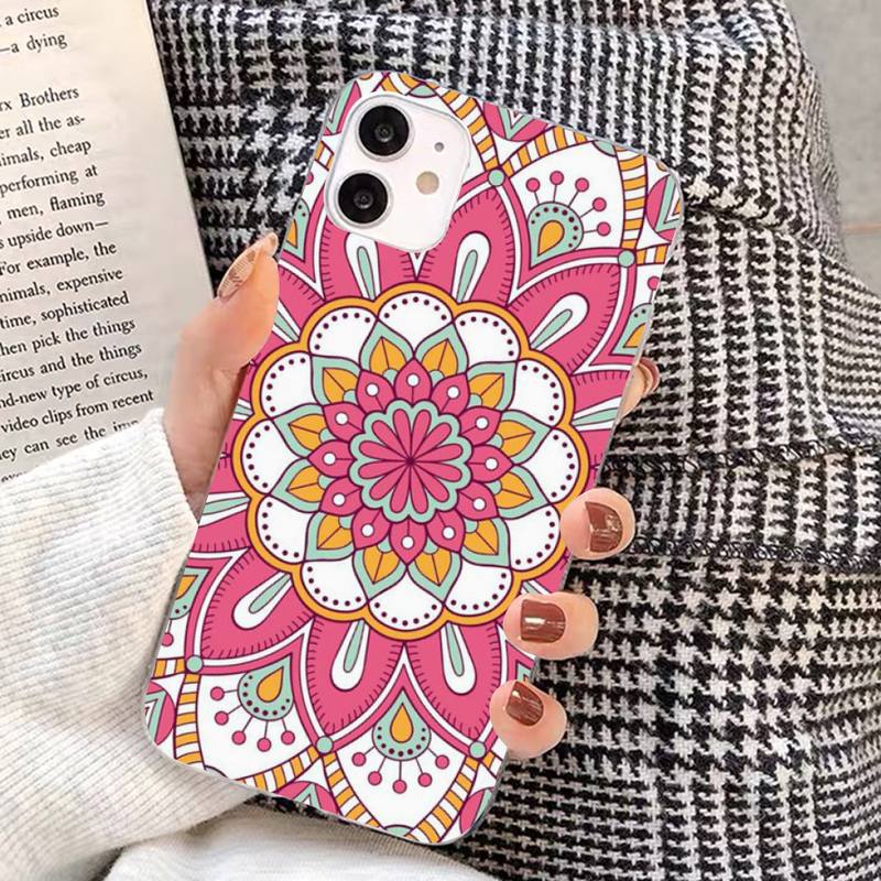 Mandala Flower Totem Phone Case for iphone 13 8 7 6S Plus X 5S SE 2020 XR 11 12 mini pro XS MAX