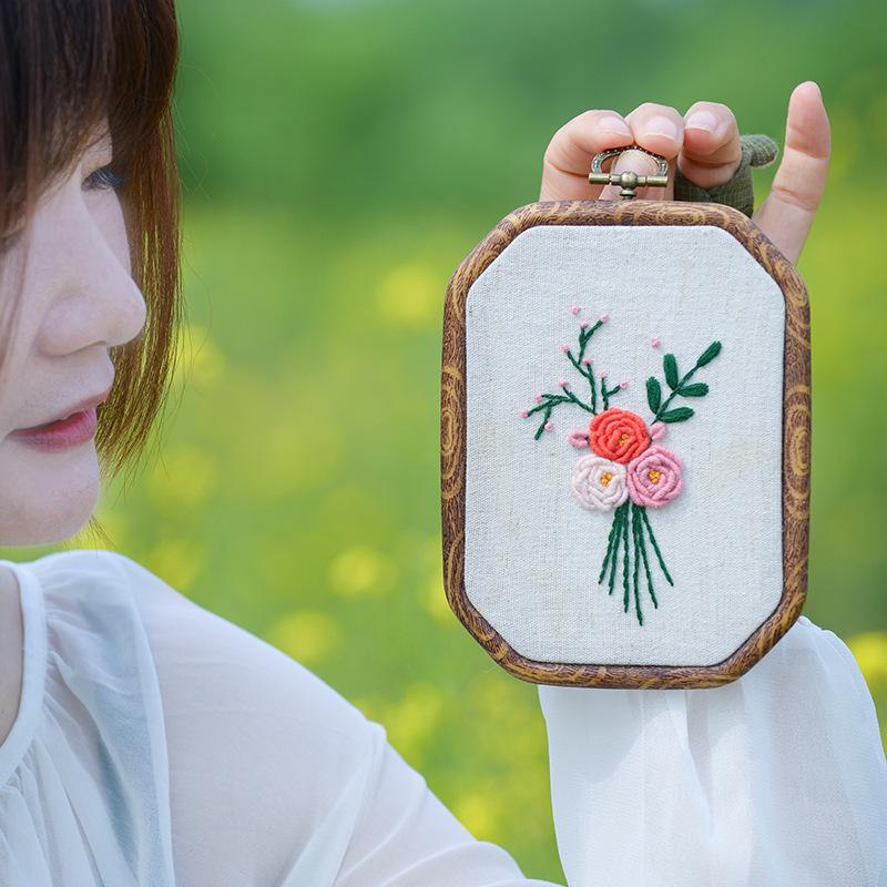 Octagonal Embroidery Hoop Kit-DIY Lu & Su Style Floral Patterns with European Designs Complete Needlework Set for Beginners