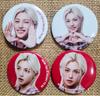 [USED] Immediate shipping! Complete set of 2 Capsule Toys and 4 badges: Felix, Gong Cha, and Stray Kids