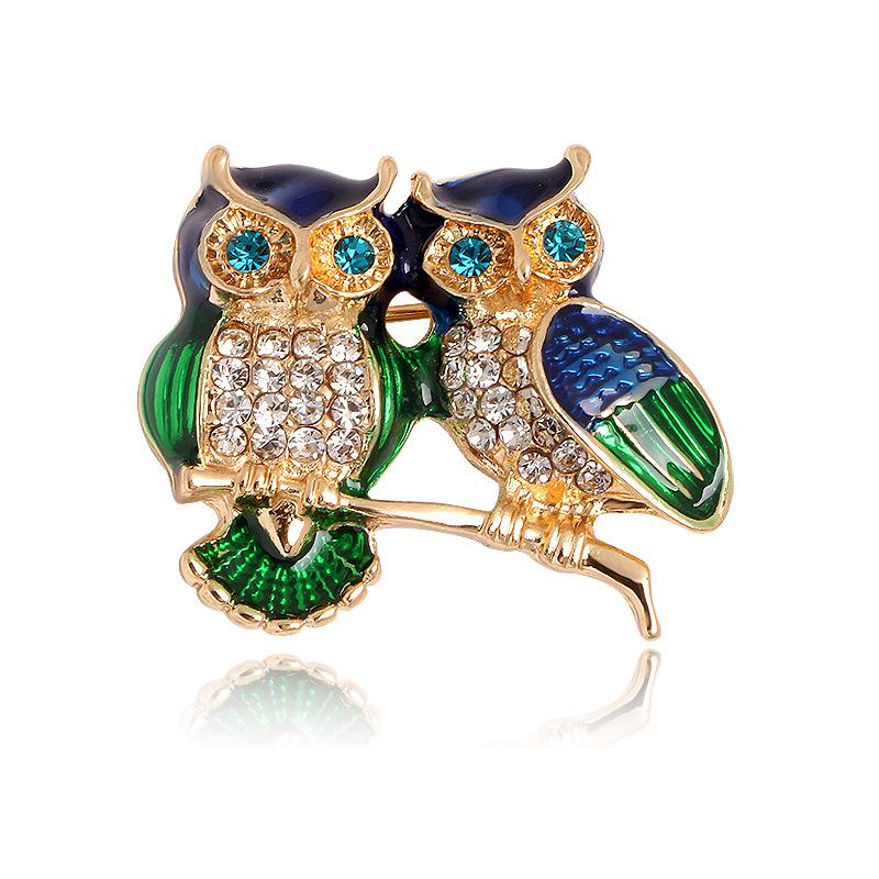 Charming Owl Rhinestone Brooch: Versatile Animal Corsage for Clothing and Bags