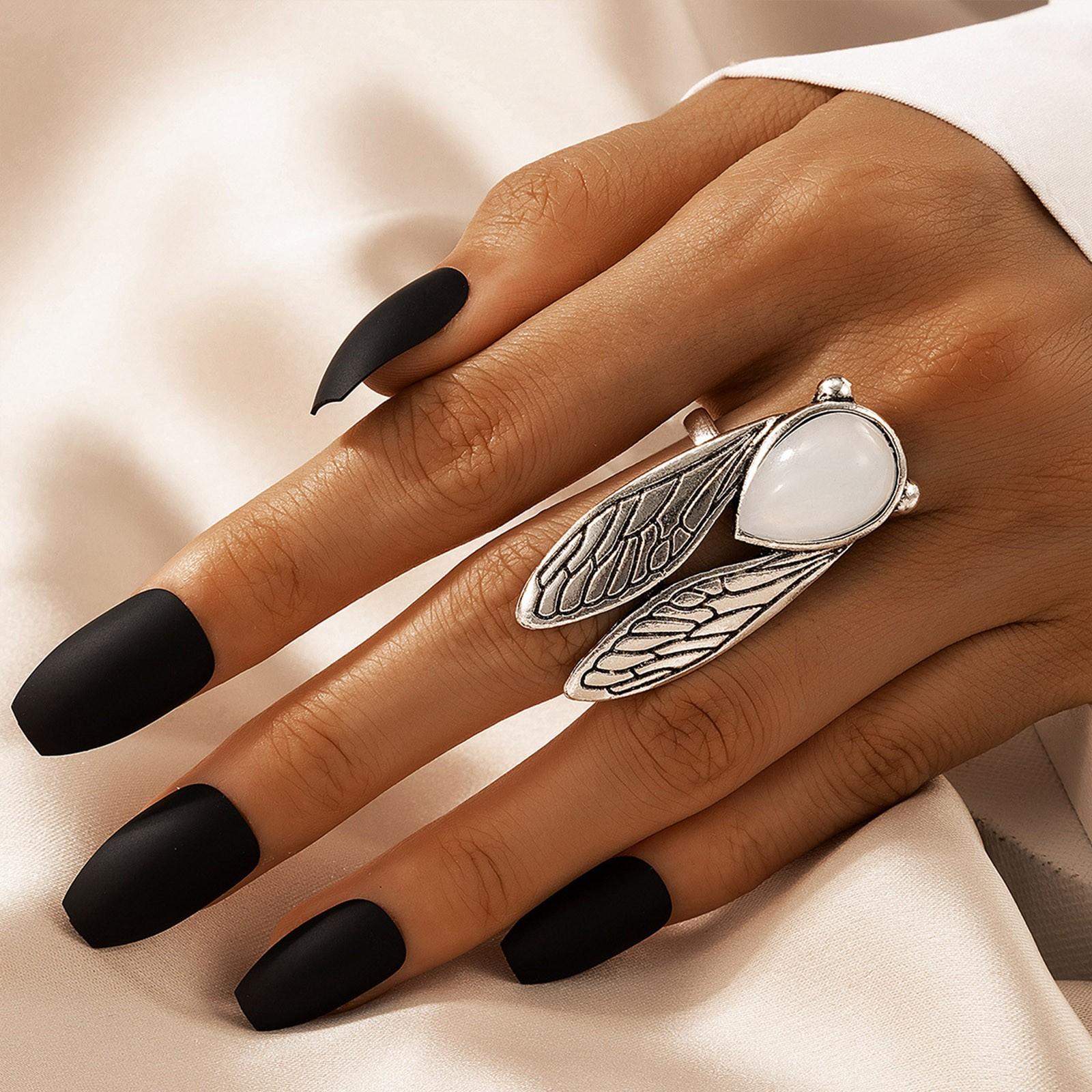 

Ретро одиночное кольцо Модное кольцо Цикада, инкрустированное бриллиантовым ветровым кольцом для девочек