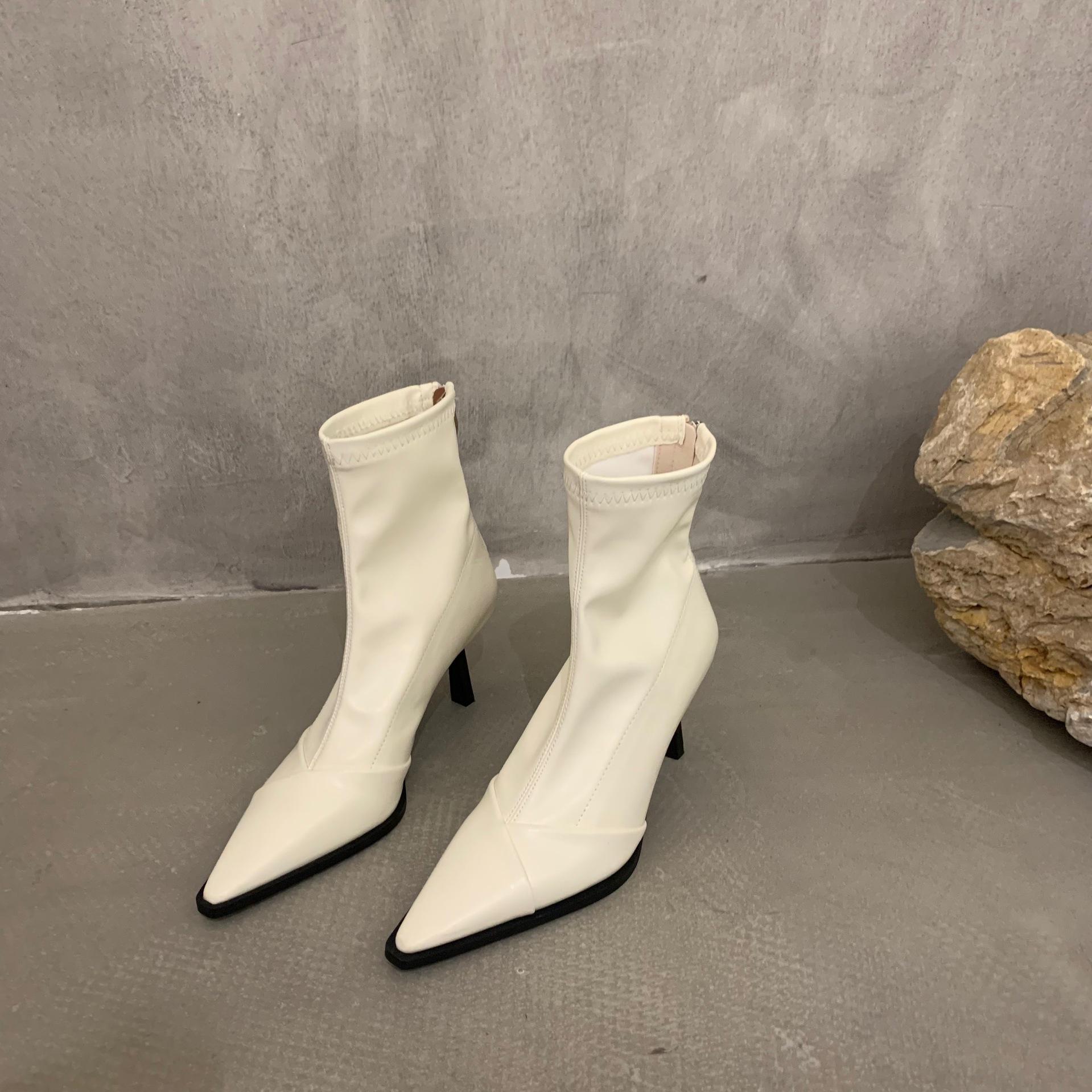 

Niche высокие каблуки белые заостренные тонкие короткие сапоги женская обувь 2025 новые весенние и осенние одинарные сапоги маленькие голые сапоги 39