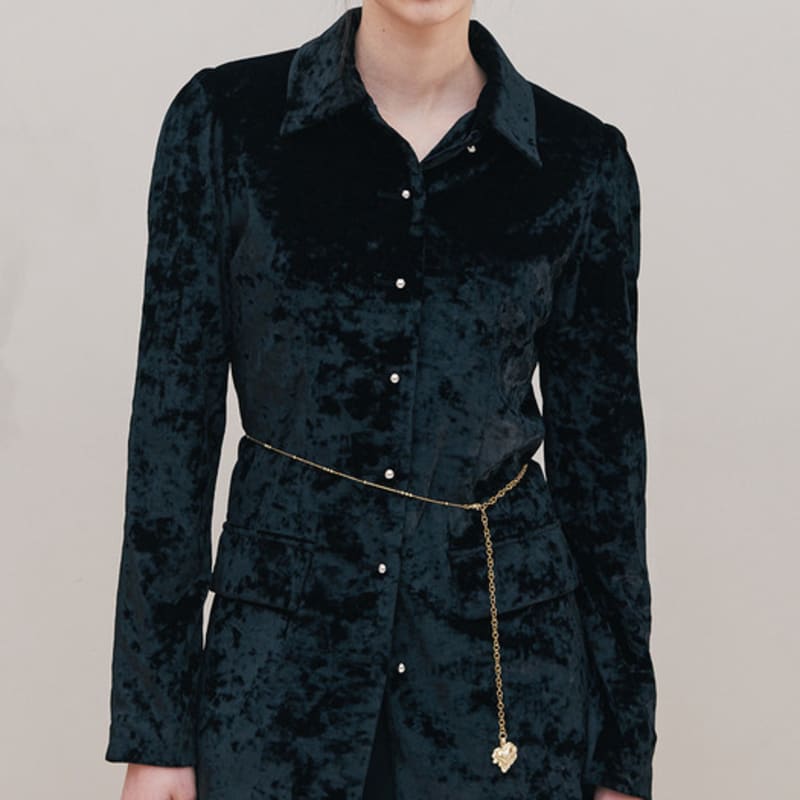 

Третье движение Цепь-пояс с символом сердца (Золото) OS