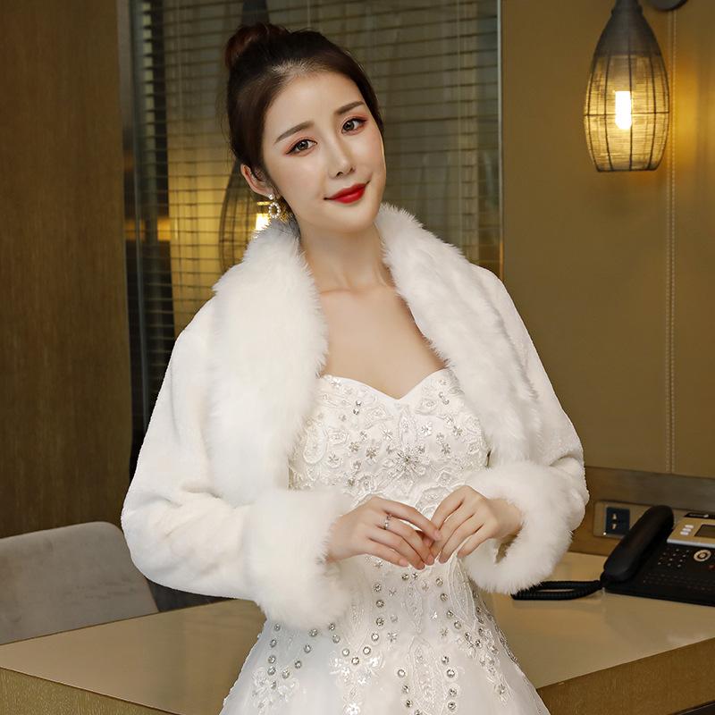 Accessorio Matrimonio Invernale Scialle Da Donna In Finta Pelliccia Da Sposa Collo A Mantello Sciarpa Invernale Da Sposa Per Feste Nuziali Per Spose E Damigelle D'onore Stola Con Chiusura A Fiocco Scialle